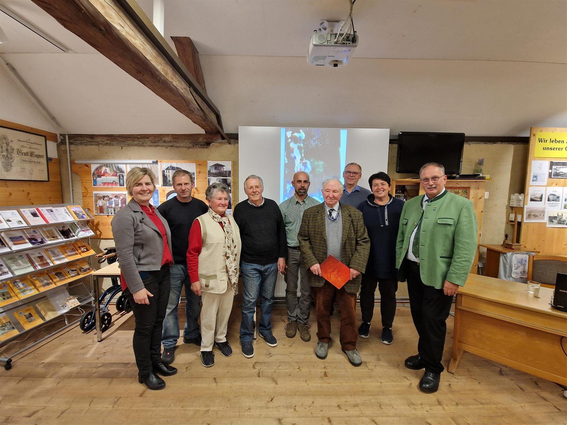 Marlene Fischer, Kurt Ernst, Gertrud Plessl, Helmut Plessl, Klaus Ernst, Wilhelm Helgert, Josef Glasl, Annemarie Maurer, Richard Hogl